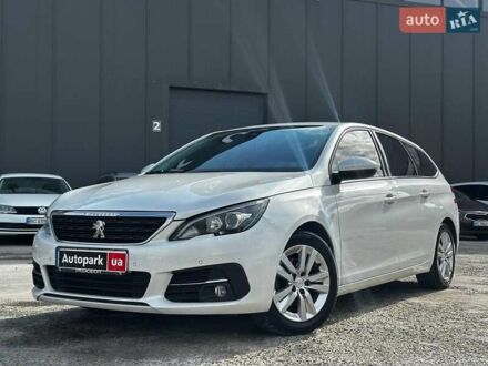 Білий Пежо 308, об'ємом двигуна 1.5 л та пробігом 206 тис. км за 12640 $, фото 1 на Automoto.ua