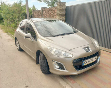 Бежевый Пежо 308, объемом двигателя 1.6 л и пробегом 127 тыс. км за 6700 $, фото 1 на Automoto.ua