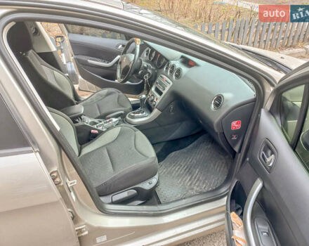 Бежевый Пежо 308, объемом двигателя 1.6 л и пробегом 127 тыс. км за 6700 $, фото 15 на Automoto.ua