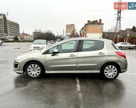 Бежевый Пежо 308, объемом двигателя 1.6 л и пробегом 246 тыс. км за 5900 $, фото 2 на Automoto.ua