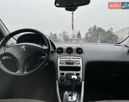 Бежевый Пежо 308, объемом двигателя 1.6 л и пробегом 246 тыс. км за 5900 $, фото 13 на Automoto.ua