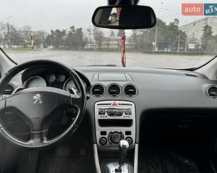 Бежевый Пежо 308, объемом двигателя 1.6 л и пробегом 246 тыс. км за 5900 $, фото 12 на Automoto.ua
