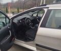 Бежевый Пежо 308, объемом двигателя 1.4 л и пробегом 133 тыс. км за 4400 $, фото 13 на Automoto.ua