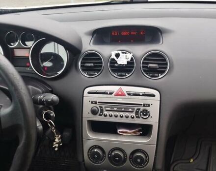 Бежевый Пежо 308, объемом двигателя 1.4 л и пробегом 133 тыс. км за 4400 $, фото 2 на Automoto.ua