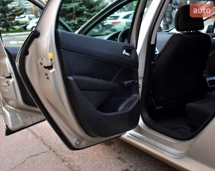 Бежевый Пежо 308, объемом двигателя 1.6 л и пробегом 176 тыс. км за 6400 $, фото 20 на Automoto.ua