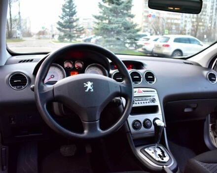 Бежевий Пежо 308, об'ємом двигуна 1.6 л та пробігом 176 тис. км за 6400 $, фото 10 на Automoto.ua