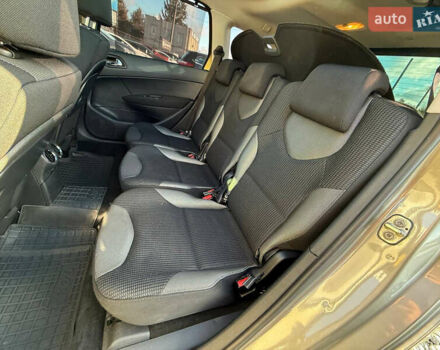 Бежевый Пежо 308, объемом двигателя 1.6 л и пробегом 267 тыс. км за 6999 $, фото 45 на Automoto.ua