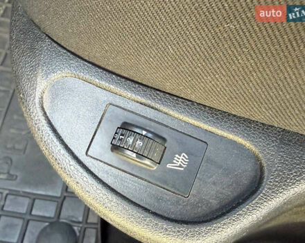 Бежевый Пежо 308, объемом двигателя 1.6 л и пробегом 267 тыс. км за 6999 $, фото 49 на Automoto.ua