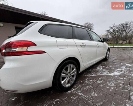 Бежевый Пежо 308, объемом двигателя 1.5 л и пробегом 157 тыс. км за 11800 $, фото 10 на Automoto.ua