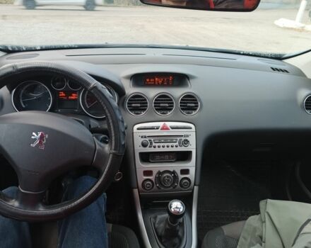 Черный Пежо 308, объемом двигателя 1.6 л и пробегом 240 тыс. км за 6200 $, фото 7 на Automoto.ua