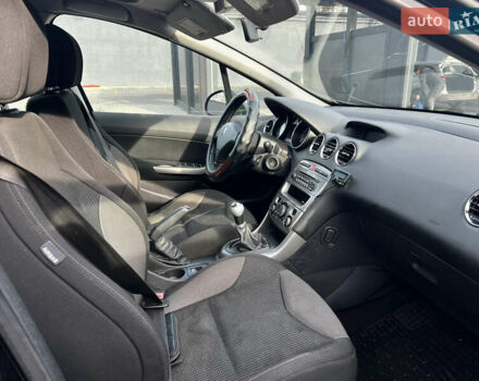 Черный Пежо 308, объемом двигателя 1.6 л и пробегом 260 тыс. км за 4600 $, фото 11 на Automoto.ua