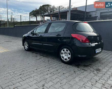 Черный Пежо 308, объемом двигателя 1.6 л и пробегом 260 тыс. км за 4600 $, фото 5 на Automoto.ua