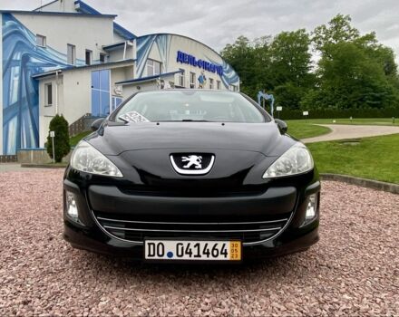 Черный Пежо 308, объемом двигателя 1.4 л и пробегом 165 тыс. км за 4750 $, фото 1 на Automoto.ua