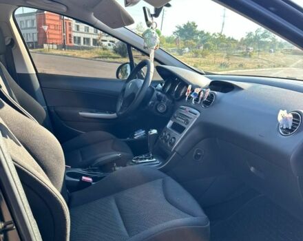 Чорний Пежо 308, об'ємом двигуна 1.6 л та пробігом 199 тис. км за 5900 $, фото 4 на Automoto.ua