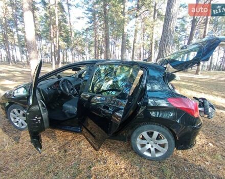 Черный Пежо 308, объемом двигателя 1.6 л и пробегом 335 тыс. км за 4900 $, фото 15 на Automoto.ua