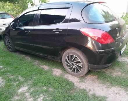 Чорний Пежо 308, об'ємом двигуна 1.6 л та пробігом 220 тис. км за 4100 $, фото 2 на Automoto.ua