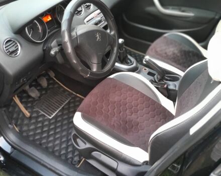 Чорний Пежо 308, об'ємом двигуна 1.6 л та пробігом 220 тис. км за 4100 $, фото 5 на Automoto.ua