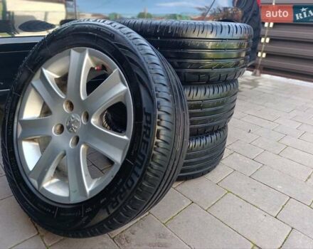 Черный Пежо 308, объемом двигателя 1.6 л и пробегом 185 тыс. км за 4900 $, фото 36 на Automoto.ua