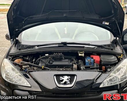Черный Пежо 308, объемом двигателя 1.6 л и пробегом 226 тыс. км за 5500 $, фото 3 на Automoto.ua