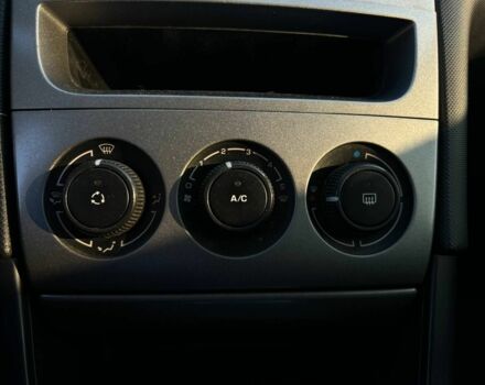 Черный Пежо 308, объемом двигателя 1.6 л и пробегом 199 тыс. км за 6200 $, фото 11 на Automoto.ua