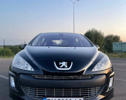 Черный Пежо 308, объемом двигателя 1.6 л и пробегом 207 тыс. км за 6000 $, фото 1 на Automoto.ua