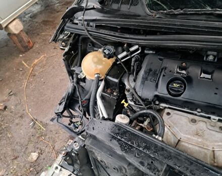 Черный Пежо 308, объемом двигателя 0 л и пробегом 230 тыс. км за 1350 $, фото 9 на Automoto.ua