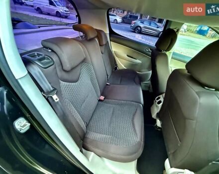 Черный Пежо 308, объемом двигателя 1.6 л и пробегом 166 тыс. км за 5400 $, фото 56 на Automoto.ua