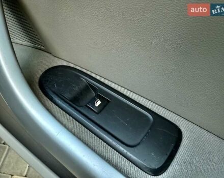 Черный Пежо 308, объемом двигателя 1.6 л и пробегом 166 тыс. км за 5400 $, фото 41 на Automoto.ua