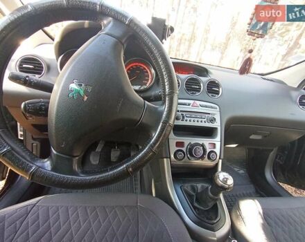 Черный Пежо 308, объемом двигателя 1.6 л и пробегом 335 тыс. км за 4900 $, фото 9 на Automoto.ua