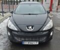 Черный Пежо 308, объемом двигателя 1.6 л и пробегом 180 тыс. км за 5600 $, фото 1 на Automoto.ua