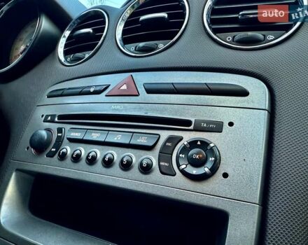 Черный Пежо 308, объемом двигателя 1.6 л и пробегом 166 тыс. км за 5400 $, фото 47 на Automoto.ua