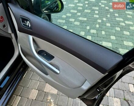 Черный Пежо 308, объемом двигателя 1.6 л и пробегом 166 тыс. км за 5400 $, фото 42 на Automoto.ua