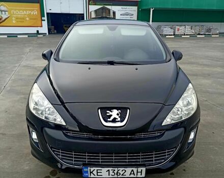 Чорний Пежо 308, об'ємом двигуна 1.6 л та пробігом 216 тис. км за 6000 $, фото 2 на Automoto.ua