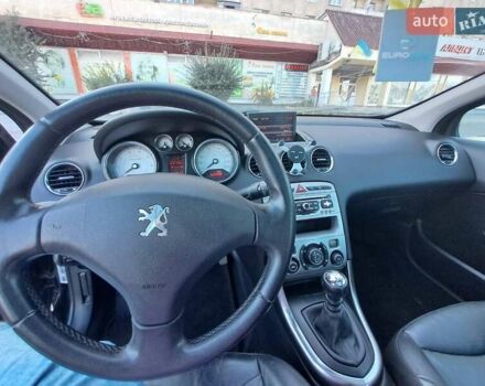 Чорний Пежо 308, об'ємом двигуна 1.6 л та пробігом 225 тис. км за 4600 $, фото 23 на Automoto.ua