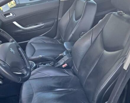 Чорний Пежо 308, об'ємом двигуна 1.6 л та пробігом 225 тис. км за 4600 $, фото 22 на Automoto.ua