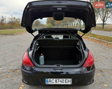 Черный Пежо 308, объемом двигателя 1.56 л и пробегом 320 тыс. км за 5300 $, фото 8 на Automoto.ua