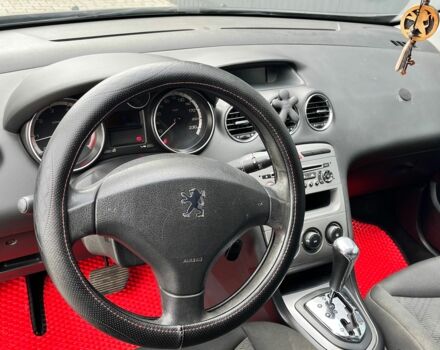 Черный Пежо 308, объемом двигателя 1.6 л и пробегом 183 тыс. км за 5000 $, фото 7 на Automoto.ua