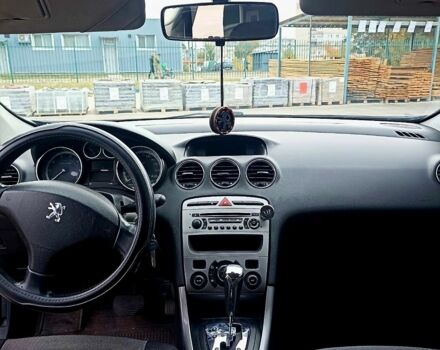 Чорний Пежо 308, об'ємом двигуна 1.6 л та пробігом 216 тис. км за 6000 $, фото 6 на Automoto.ua