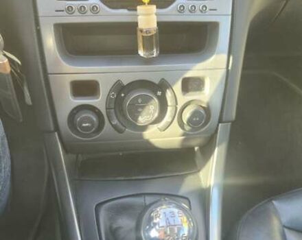 Чорний Пежо 308, об'ємом двигуна 1.6 л та пробігом 225 тис. км за 4600 $, фото 9 на Automoto.ua