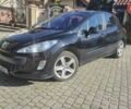 Чорний Пежо 308, об'ємом двигуна 1.6 л та пробігом 225 тис. км за 4600 $, фото 1 на Automoto.ua