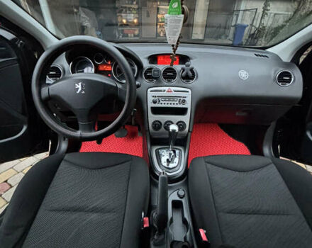 Черный Пежо 308, объемом двигателя 1.6 л и пробегом 184 тыс. км за 5899 $, фото 4 на Automoto.ua