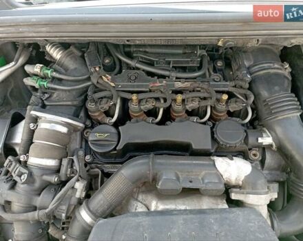 Чорний Пежо 308, об'ємом двигуна 1.6 л та пробігом 320 тис. км за 6429 $, фото 10 на Automoto.ua