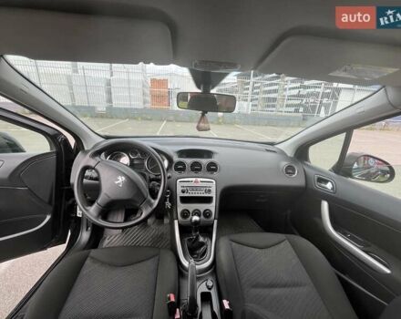Чорний Пежо 308, об'ємом двигуна 1.6 л та пробігом 106 тис. км за 5999 $, фото 20 на Automoto.ua