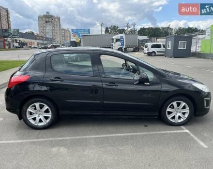 Чорний Пежо 308, об'ємом двигуна 1.6 л та пробігом 106 тис. км за 5999 $, фото 7 на Automoto.ua