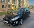 Чорний Пежо 308, об'ємом двигуна 1.6 л та пробігом 161 тис. км за 5800 $, фото 1 на Automoto.ua