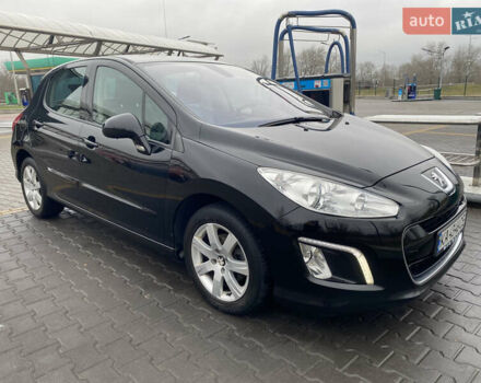 Черный Пежо 308, объемом двигателя 1.6 л и пробегом 162 тыс. км за 7400 $, фото 1 на Automoto.ua