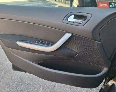 Чорний Пежо 308, об'ємом двигуна 1.6 л та пробігом 200 тис. км за 6700 $, фото 7 на Automoto.ua