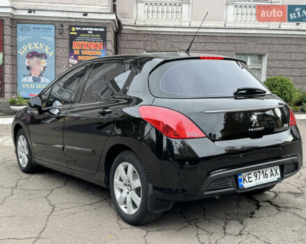 Чорний Пежо 308, об'ємом двигуна 1.6 л та пробігом 160 тис. км за 7300 $, фото 5 на Automoto.ua