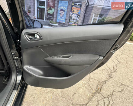 Чорний Пежо 308, об'ємом двигуна 1.6 л та пробігом 160 тис. км за 7300 $, фото 30 на Automoto.ua