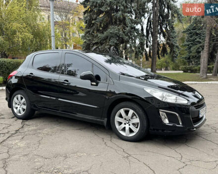 Чорний Пежо 308, об'ємом двигуна 1.6 л та пробігом 160 тис. км за 7300 $, фото 10 на Automoto.ua